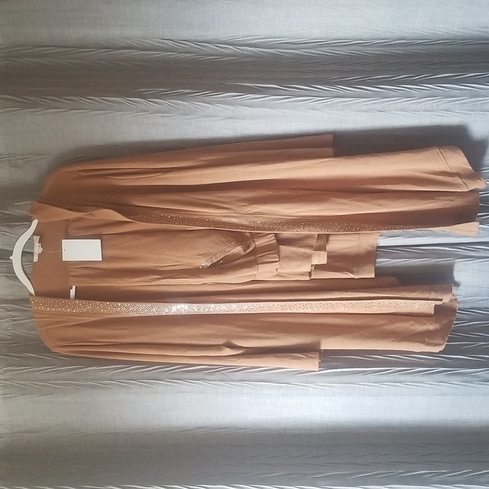 Brand new Allen and Amelia set